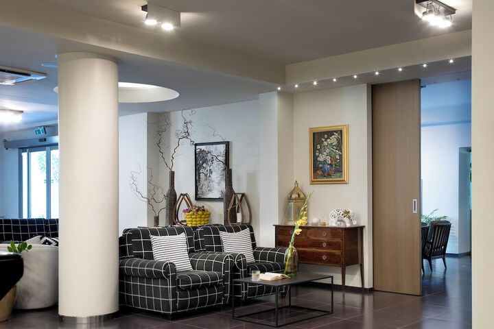 Lobby Photos