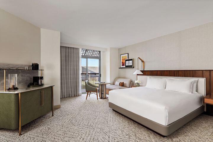 Room 45 of 125