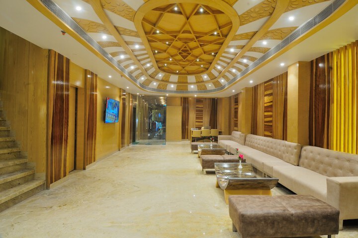 Guest Lobby