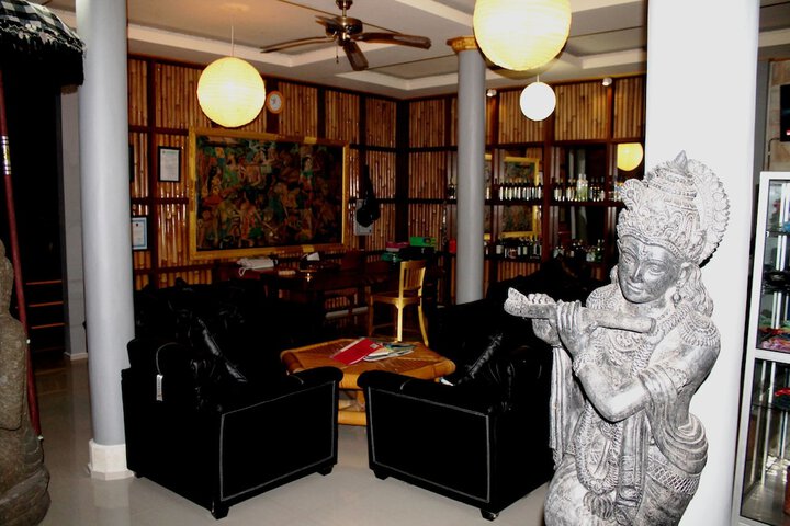 Hotel Interior 3 of 129