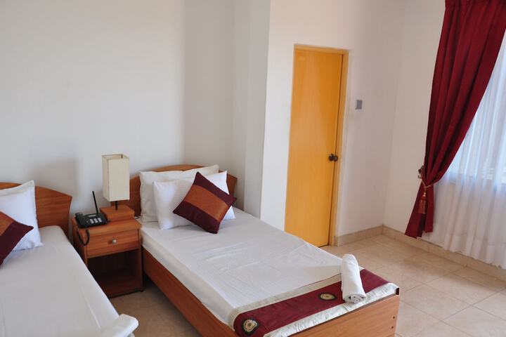 Room 20 of 94