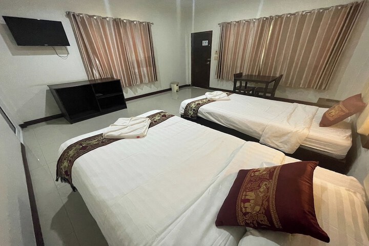 Room 20 of 80