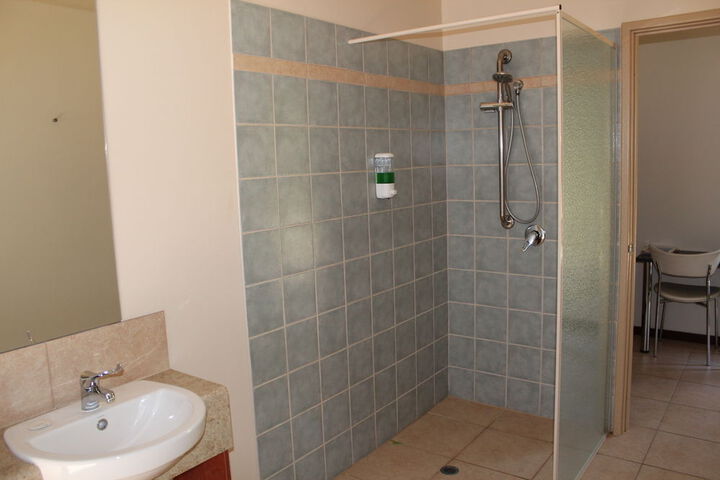 Room 13 of 29