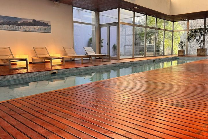 Pool 48 of 76