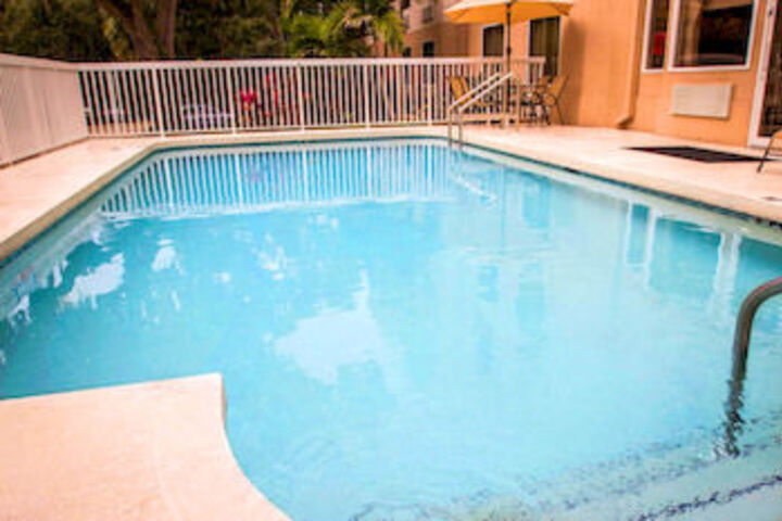 Pool 38 of 42