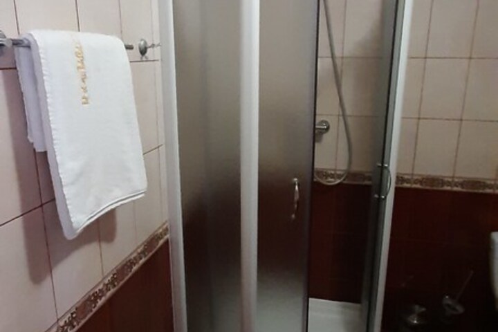 Room 45 of 91
