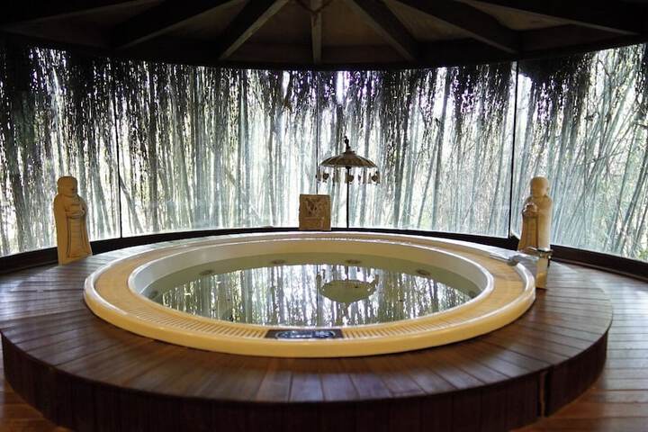 Pool 13 of 50