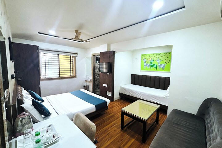 Room 22 of 28