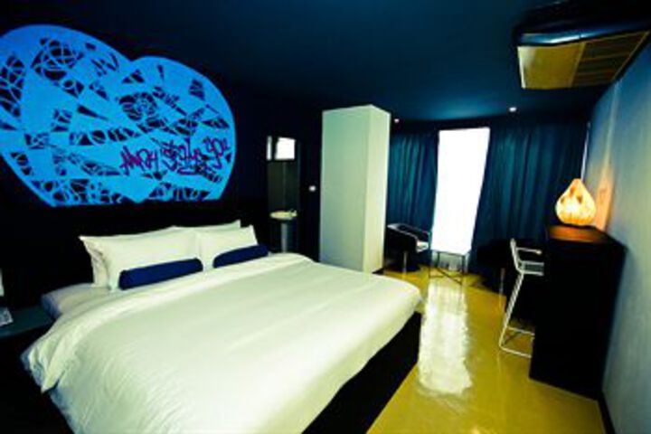 Room 82 of 101