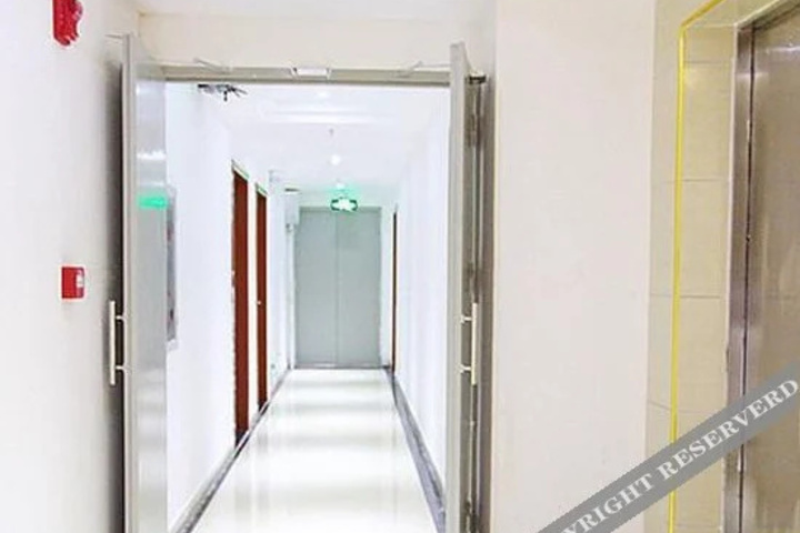 V8 Theme Hotel Binya