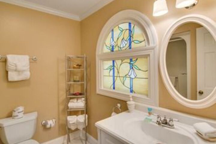 Room 2 of 46