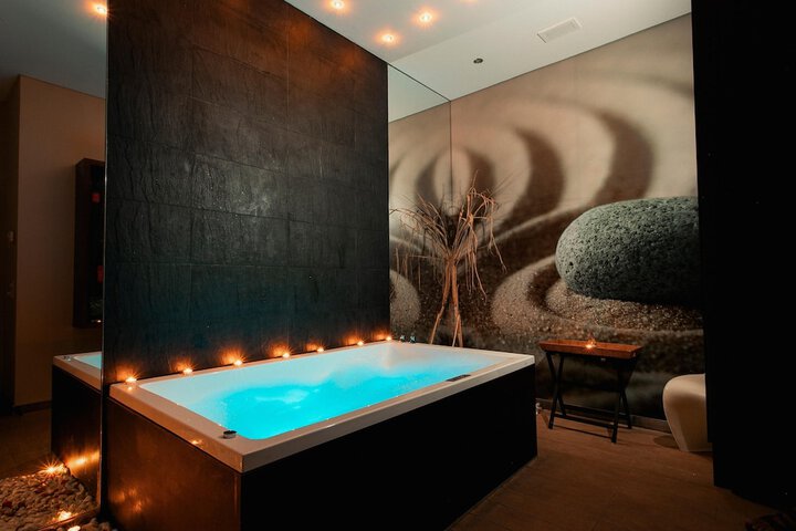 Spa 101 of 179