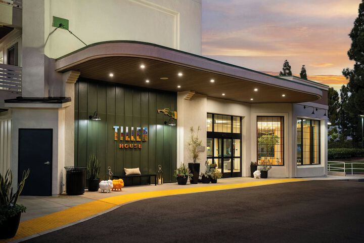 Photo of Tiller House Laguna Hills, a Tribute Portfolio Hotel