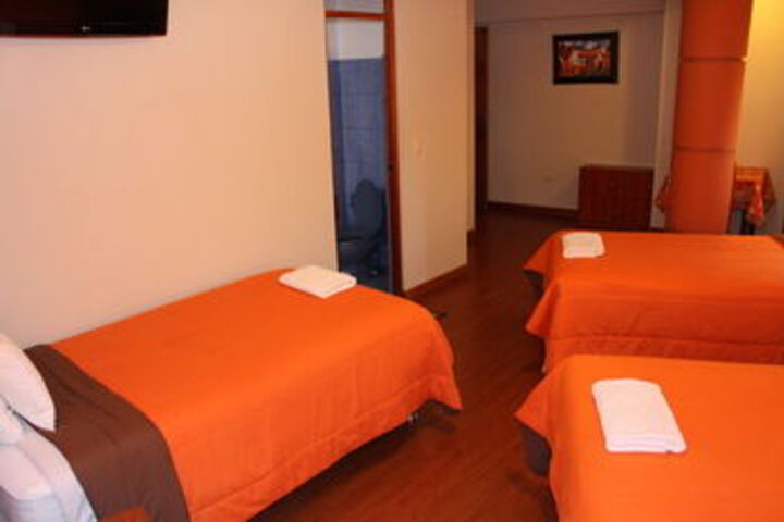 Room 16 of 34