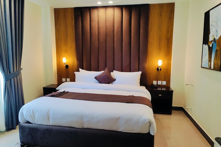 Room 28 of 55