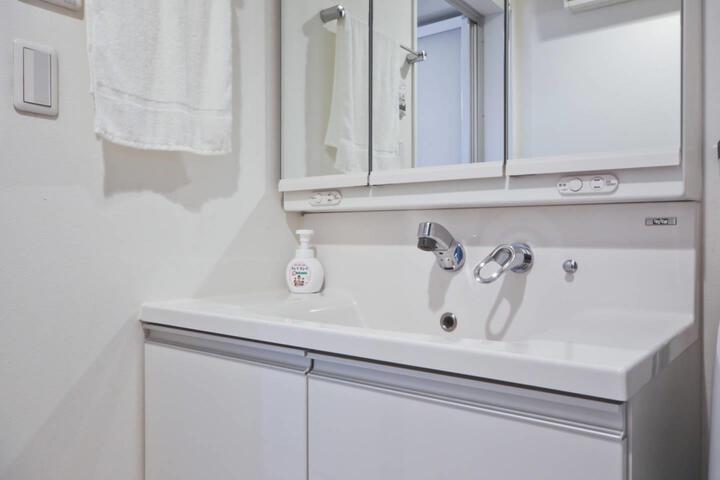 Anns House for 7 people in Ebisu