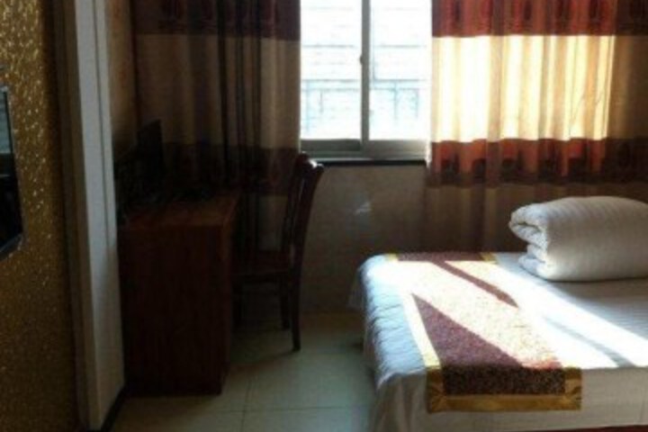 Shuntai Business Inn