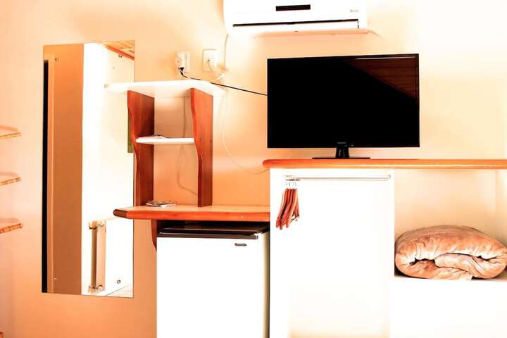 Room 16 of 58