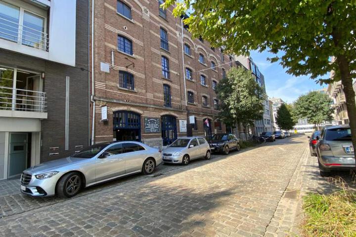 Photo of SuitesRus near Antwerp City Centre