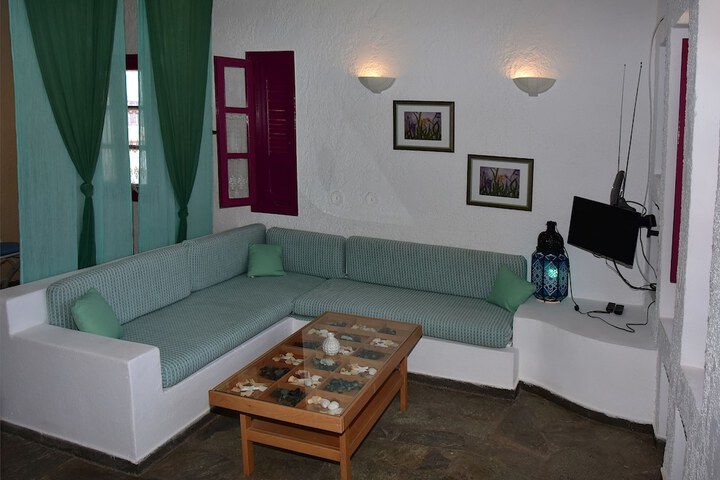 Room 13 of 39