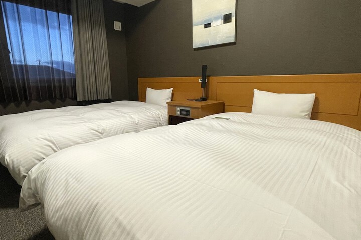 Room 7 of 29