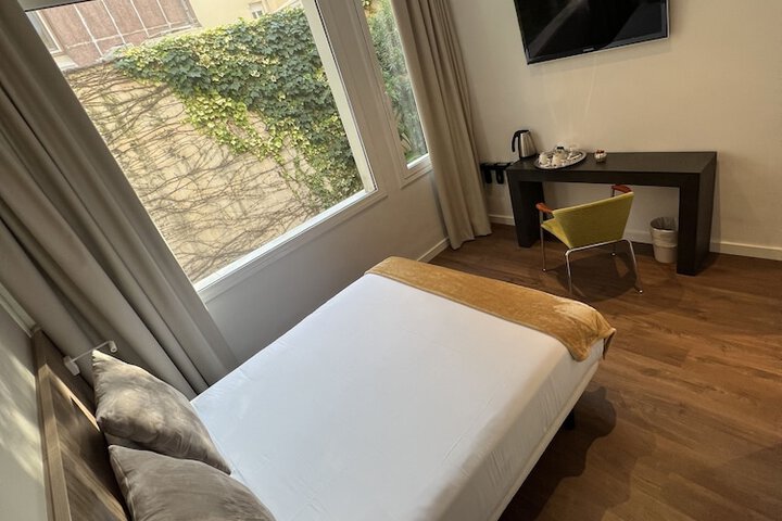 Room 14 of 58