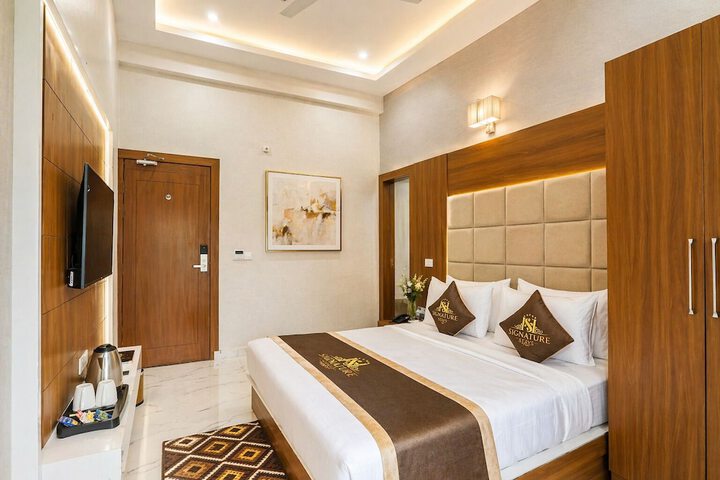 Room 16 of 29