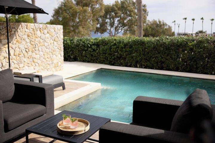 Pool 82 of 178