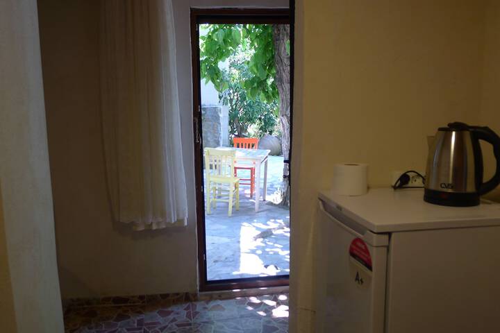 Room 142 of 263