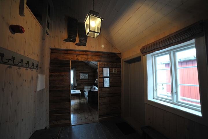 Room 13 of 142