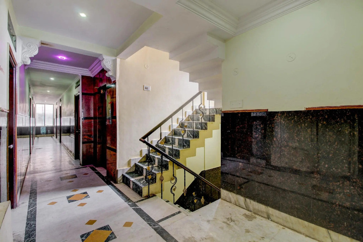 SPOT ON 77106 Hotel Sangam Royal