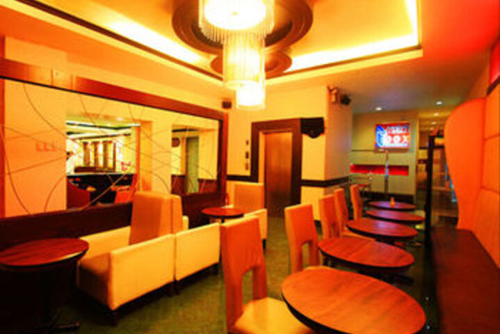 Dining Photos