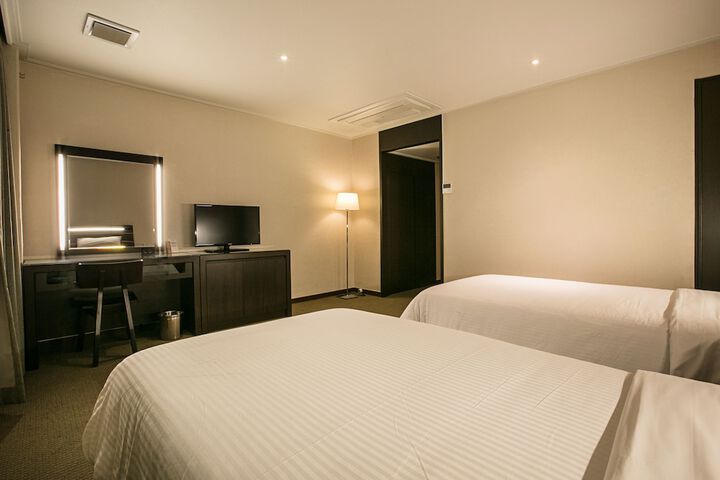 Room 26 of 78