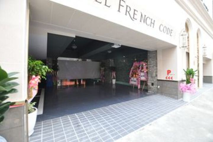 Hotel 55 of 76