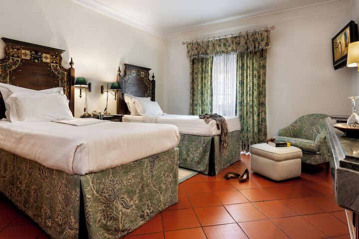 Room 7 of 29