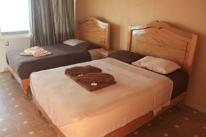 Room 5 of 29