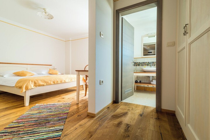 Room 18 of 58
