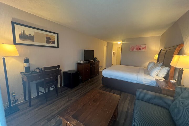 Room 14 of 151