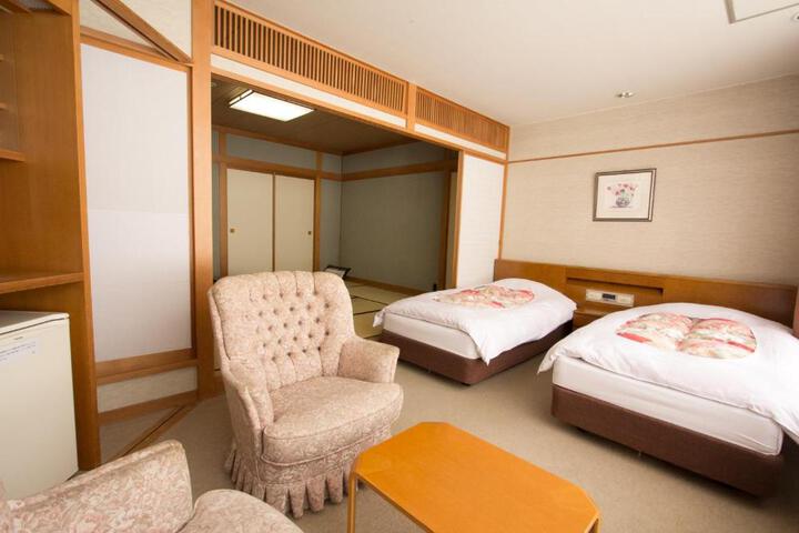 Suite Room