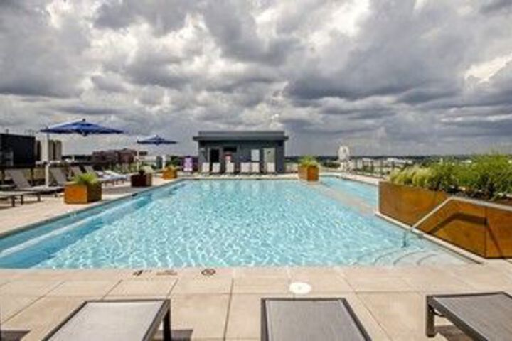 Pool 62 of 70