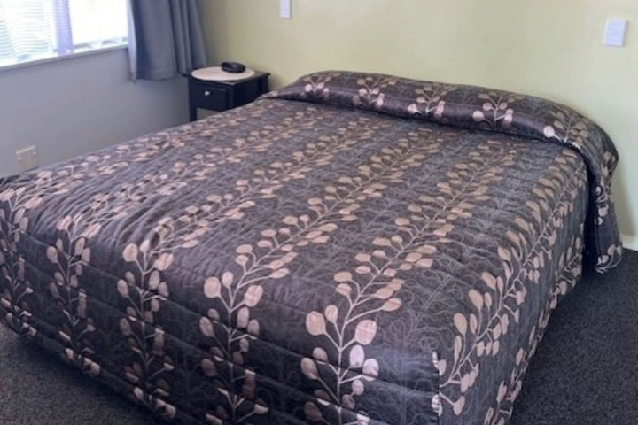 Room 13 of 49