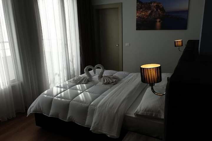 Room 60 of 66