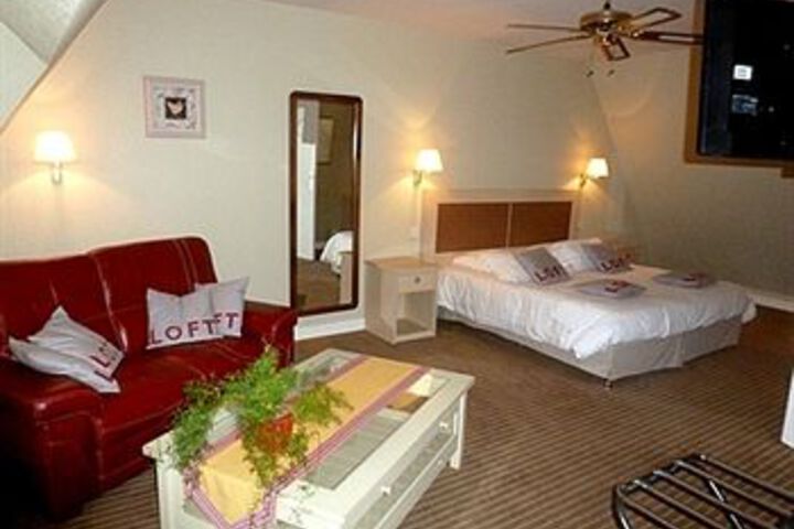 Room 14 of 39