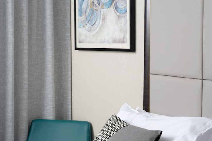 Room 15 of 64
