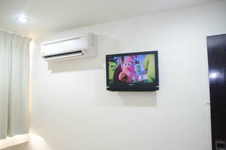 Room 15 of 30