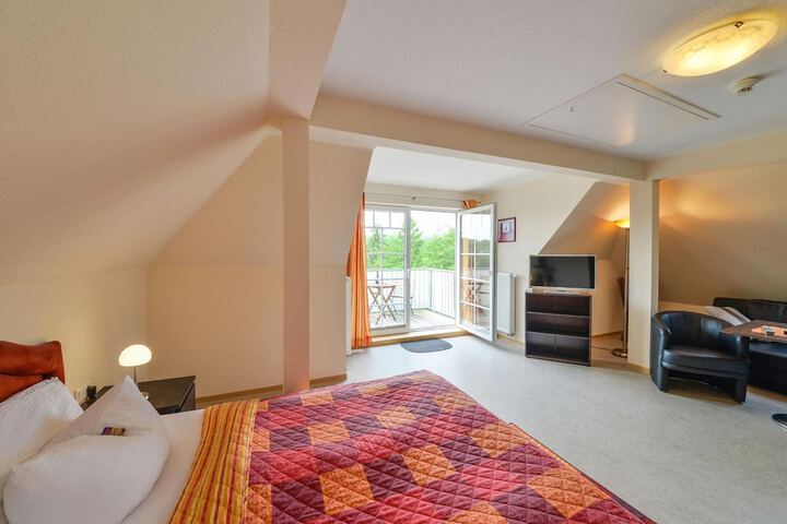 Room 11 of 47