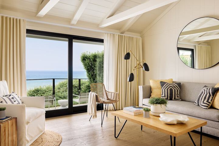 Standard King Bed Ocean View (58 of 63)