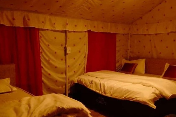 Room 5 of 30