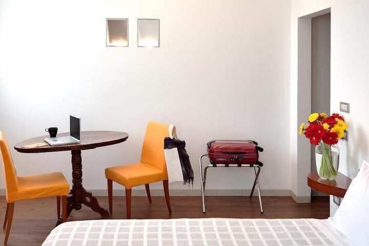 Room 14 of 31
