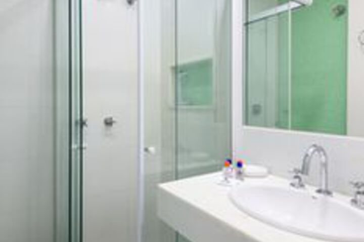 Room 4 of 29